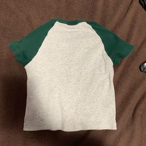 BRANDY MELVILLE BABY TEE